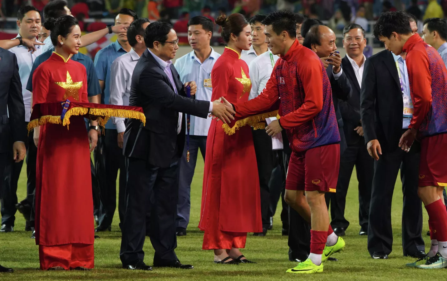 Xúc động Lễ trao huy chương Vàng cho đội tuyển U23 Việt Nam - ảnh 6